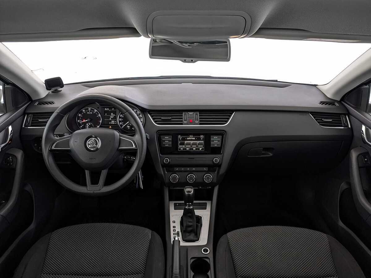 Купить Skoda Octavia с пробегом. Фото: #13