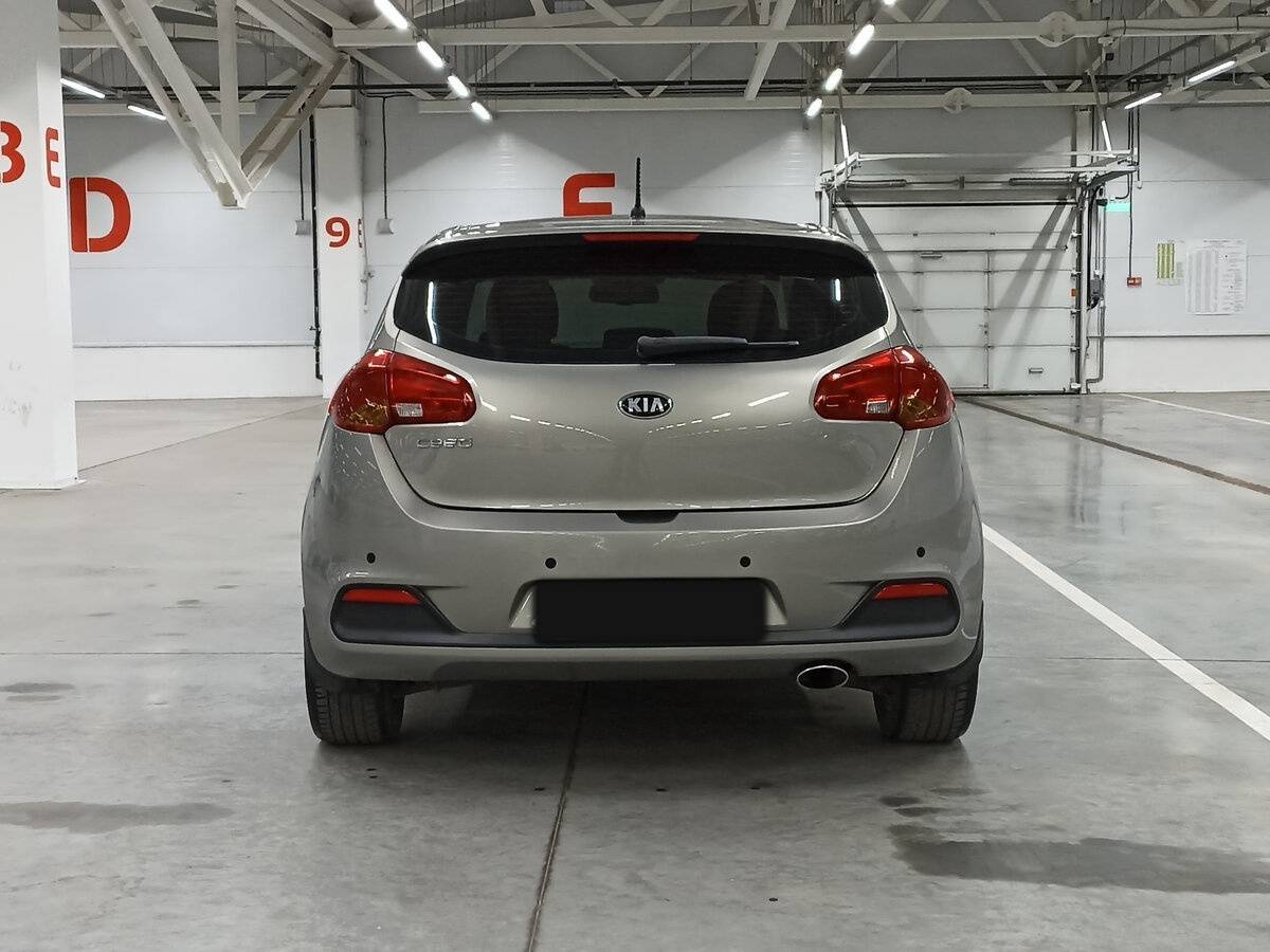 Купить Kia Ceed с пробегом. Фото: #5