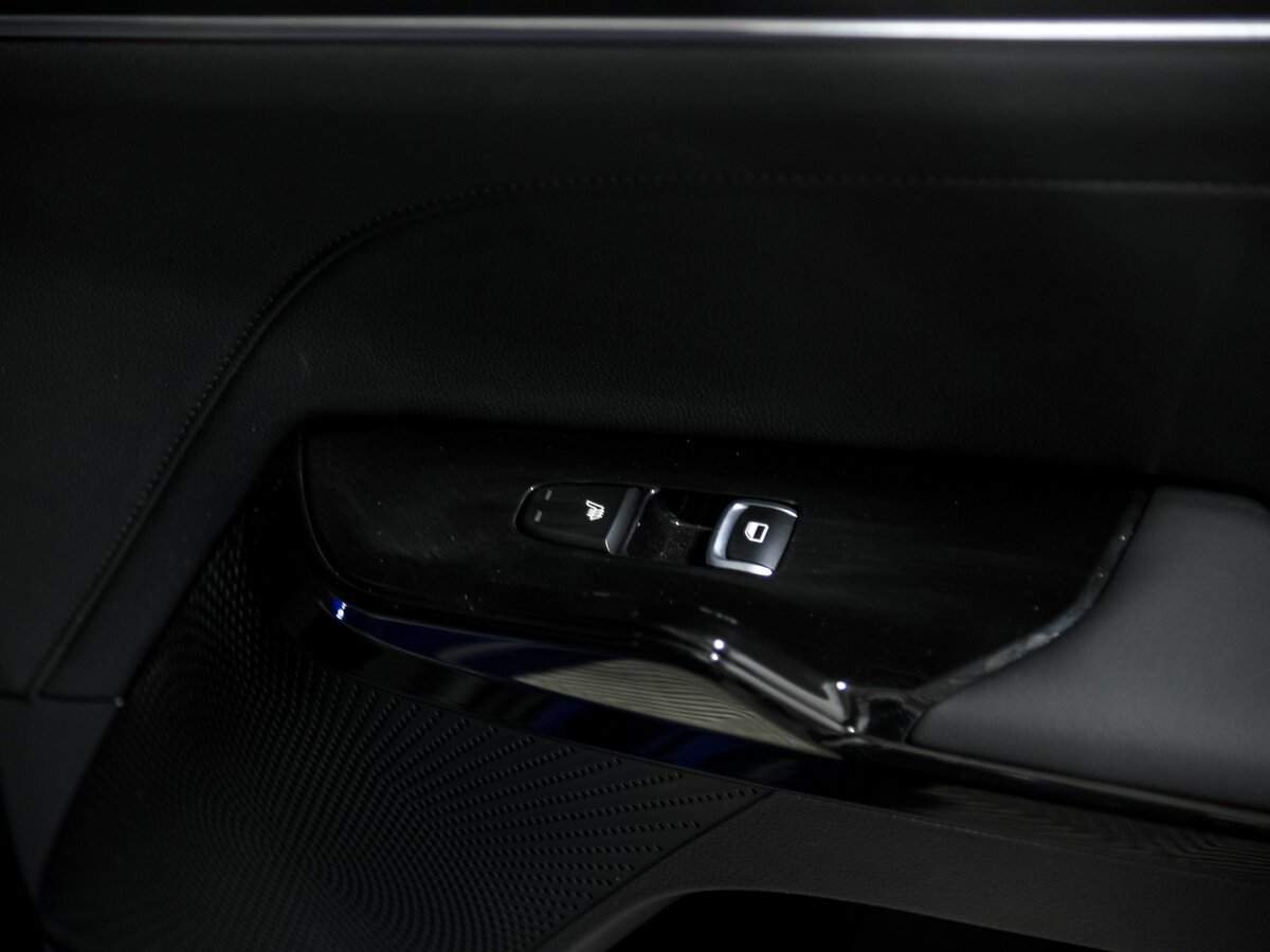 Купить Kia K5 с пробегом. Фото: #12