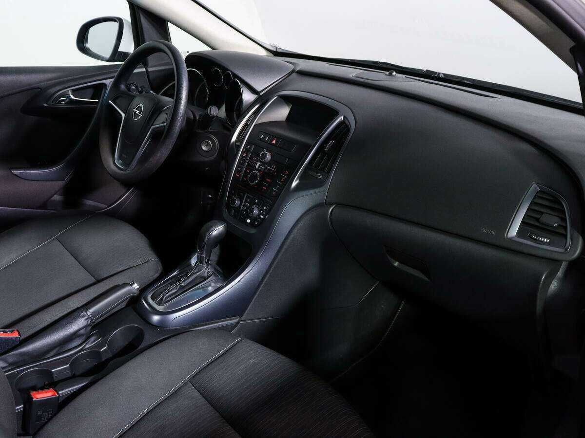 Купить Opel Astra с пробегом. Фото: #7