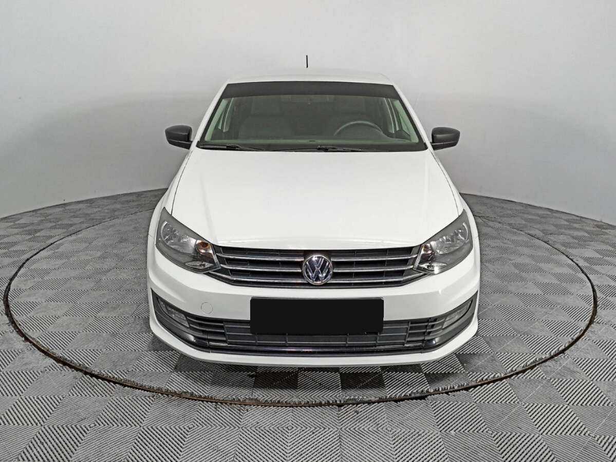 Купить Volkswagen Polo с пробегом. Фото: #1