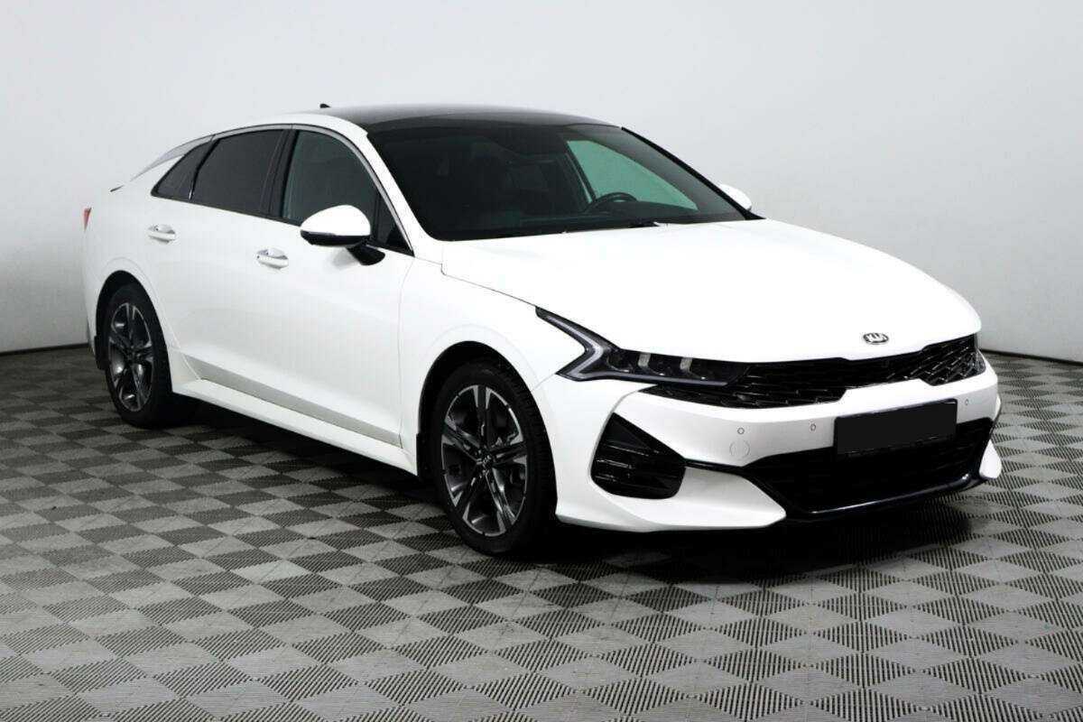 Купить Kia K5 с пробегом. Фото: #2