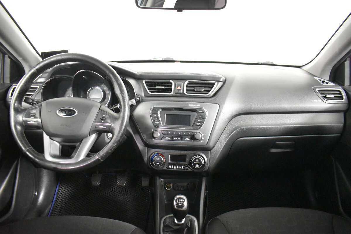 Купить Kia Rio с пробегом. Фото: #9