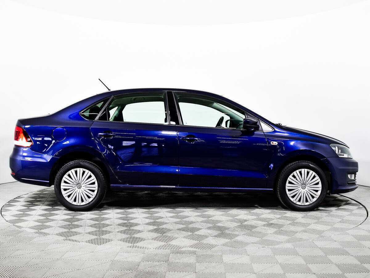 Купить Volkswagen Polo с пробегом. Фото: #3