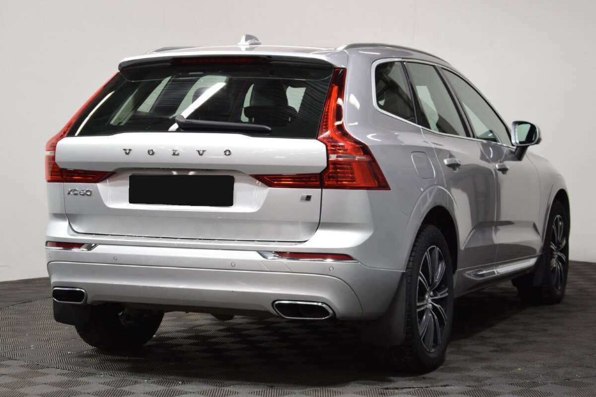 Купить Volvo XC60 с пробегом. Фото: #3
