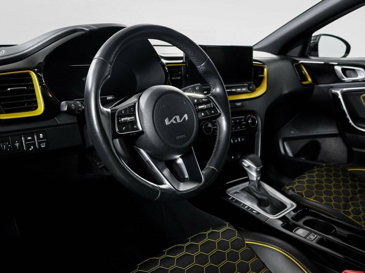 Купить Kia XCeed с пробегом. Фото: #13