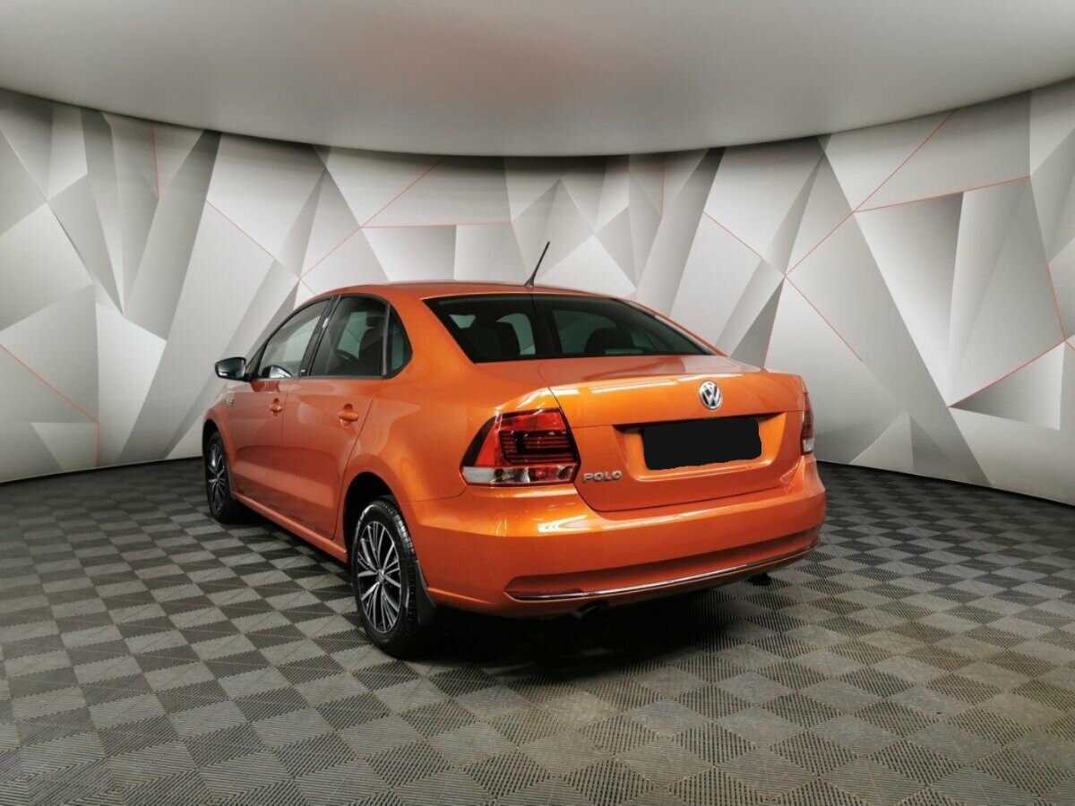 Купить Volkswagen Polo с пробегом. Фото: #3