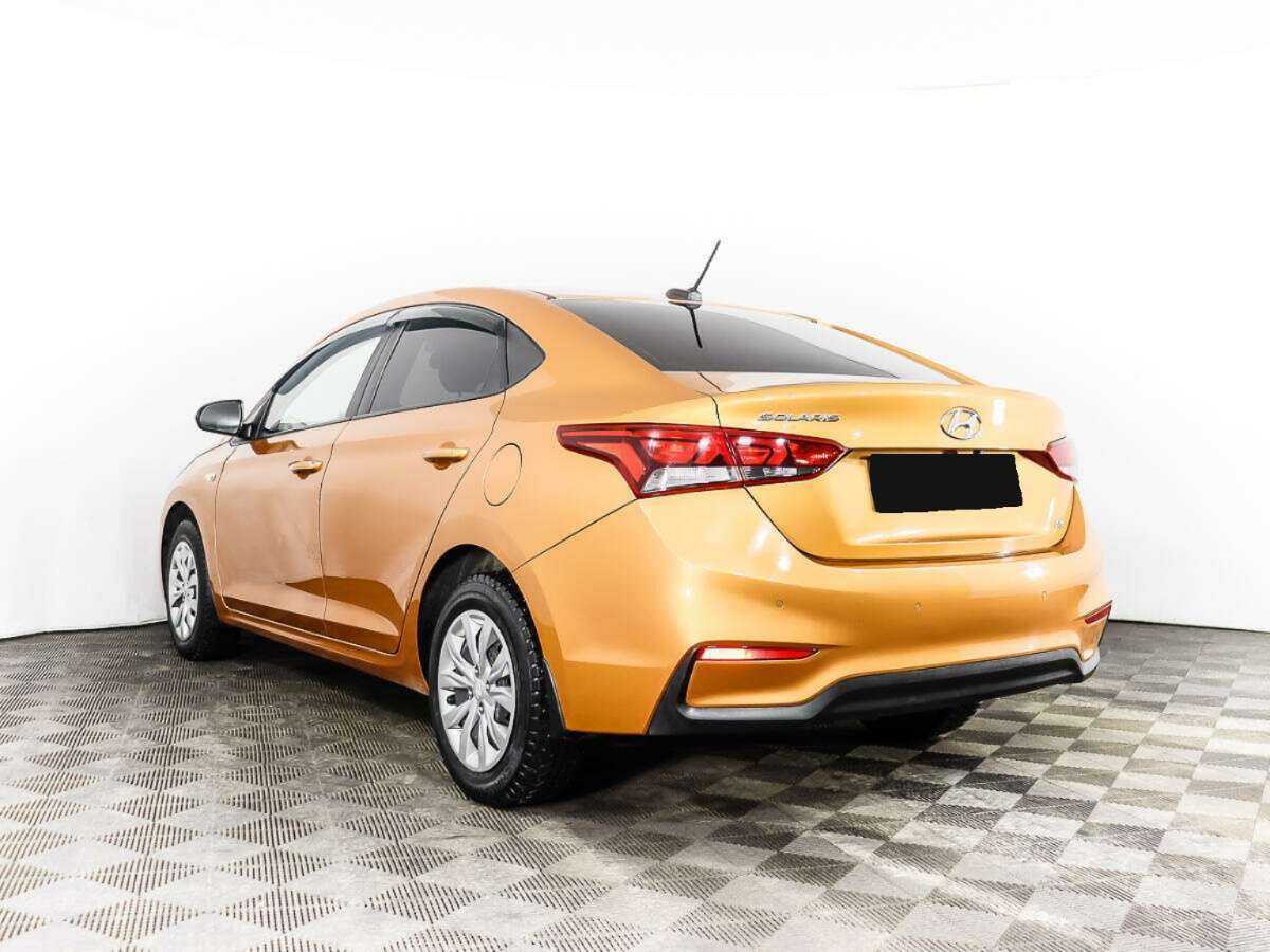 Купить Hyundai Solaris с пробегом. Фото: #6