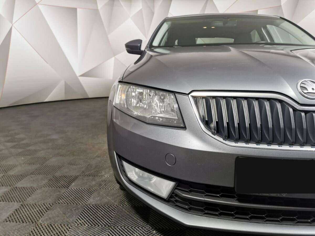 Купить Skoda Octavia с пробегом. Фото: #9