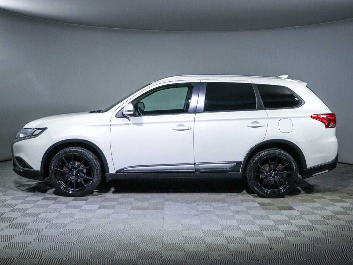 Купить Mitsubishi Outlander с пробегом. Фото: #7