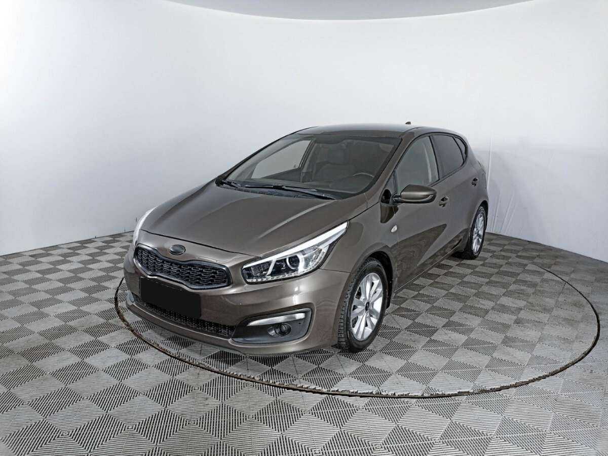 Купить Kia Ceed с пробегом. Фото: #0