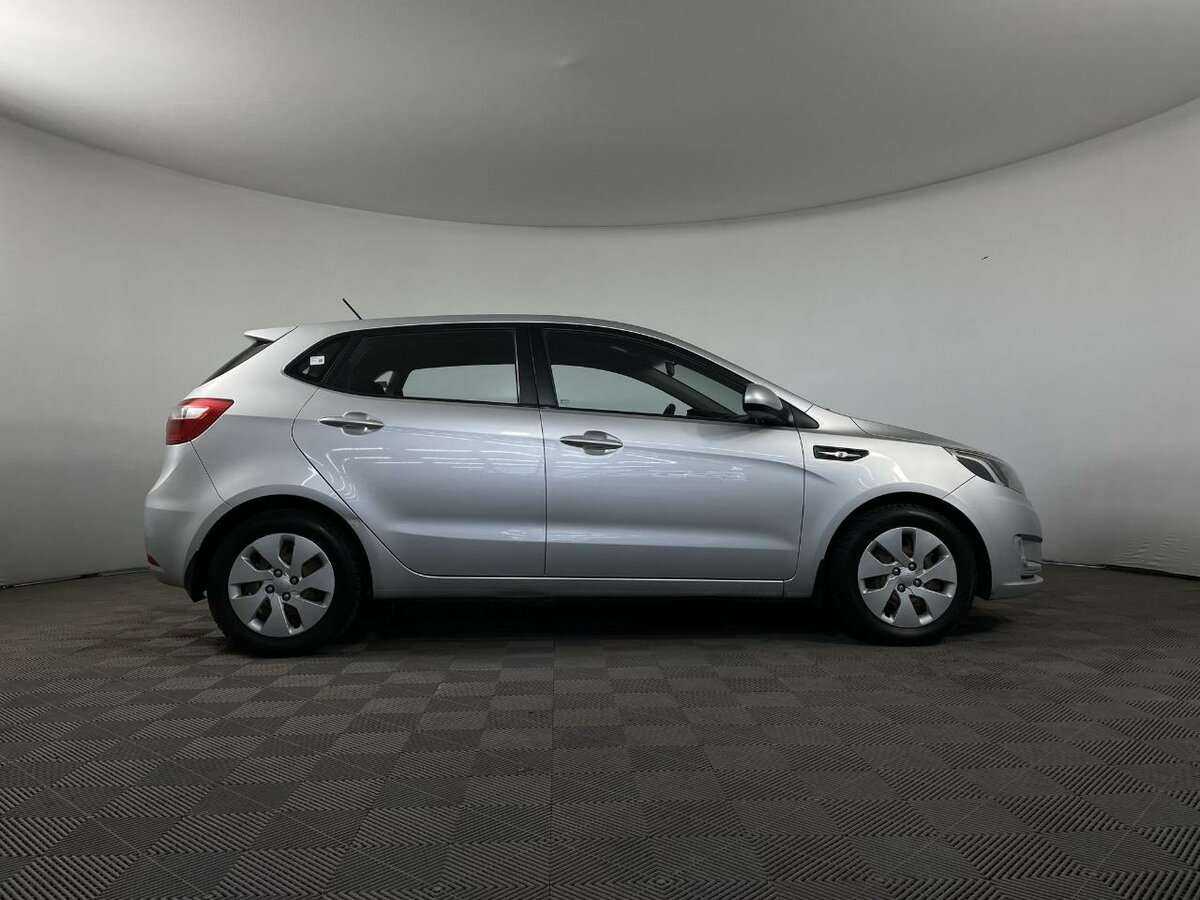 Купить Kia Rio с пробегом. Фото: #3