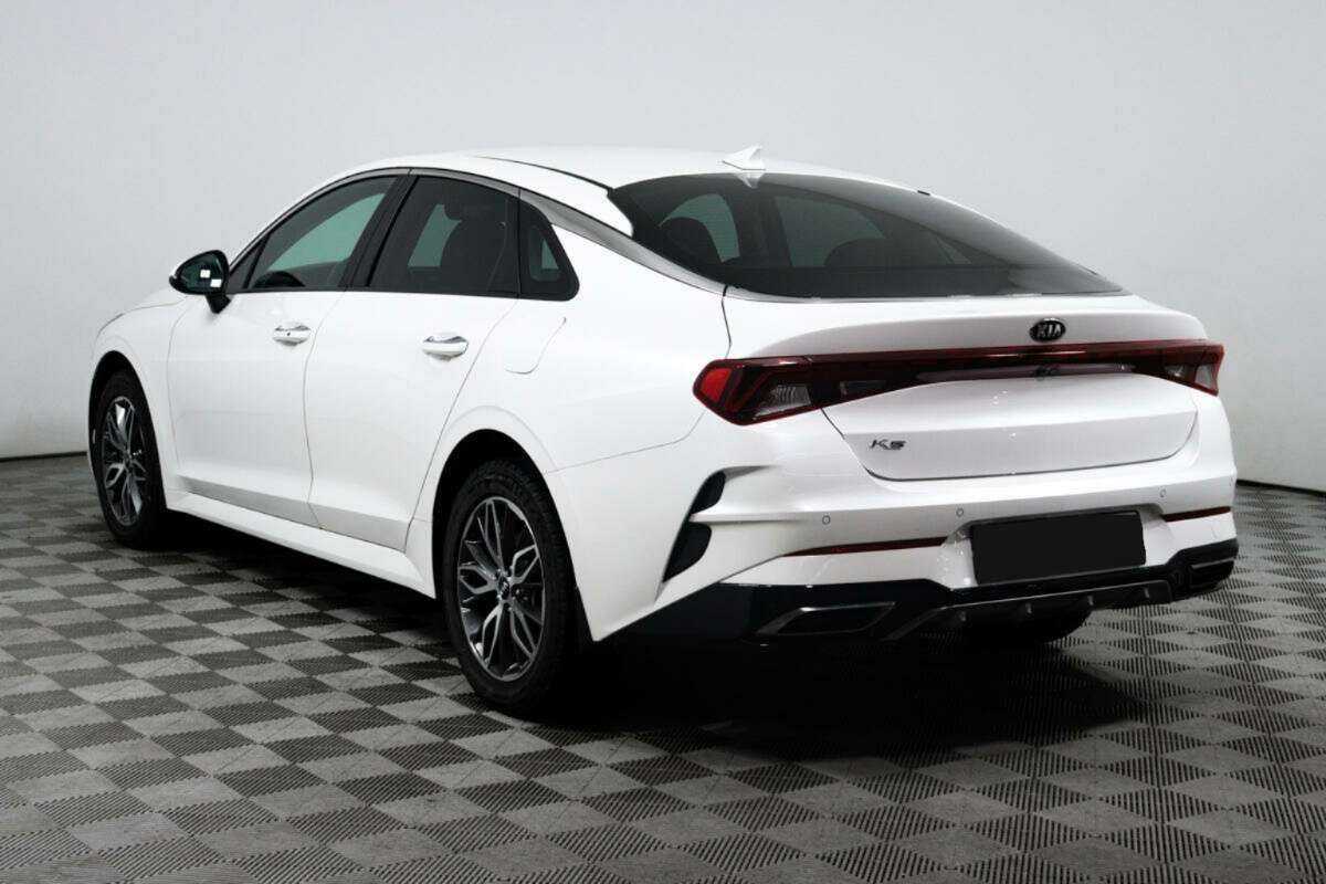 Купить Kia K5 с пробегом. Фото: #6