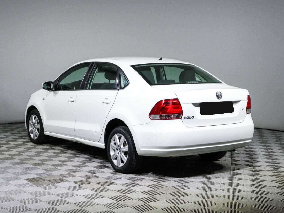 Купить Volkswagen Polo с пробегом. Фото: #6