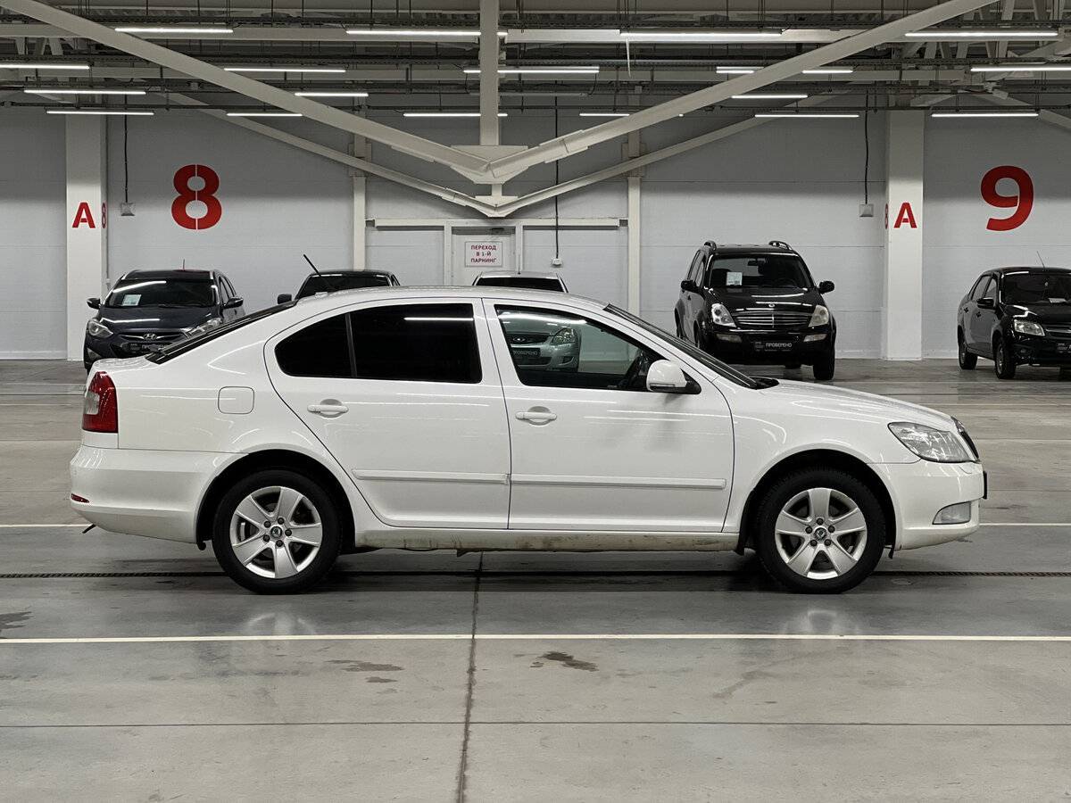Купить Skoda Octavia с пробегом. Фото: #3