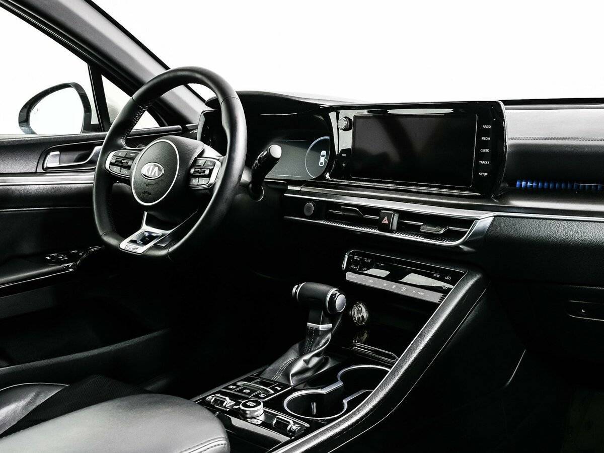 Купить Kia K5 с пробегом. Фото: #8