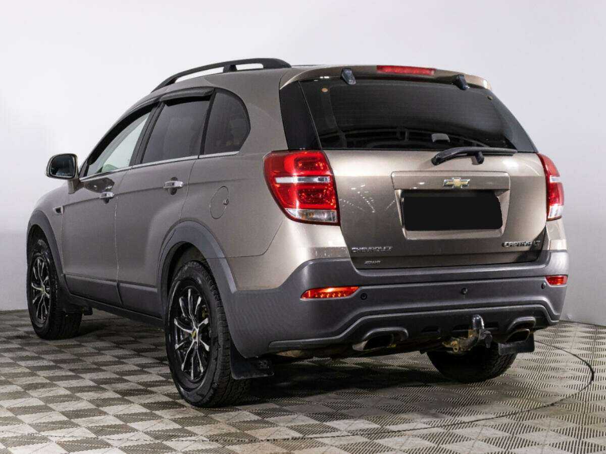 Купить Chevrolet Captiva с пробегом. Фото: #5