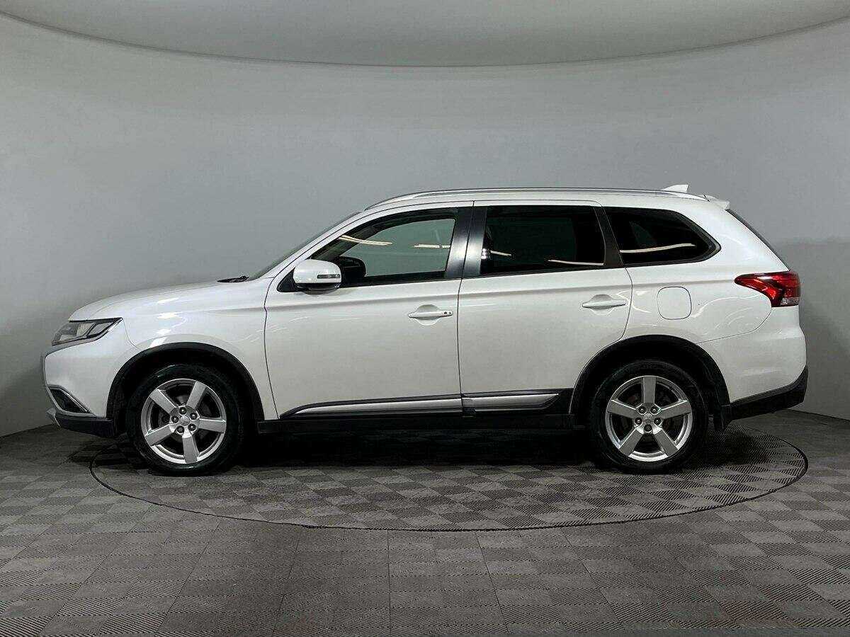 Купить Mitsubishi Outlander с пробегом. Фото: #7