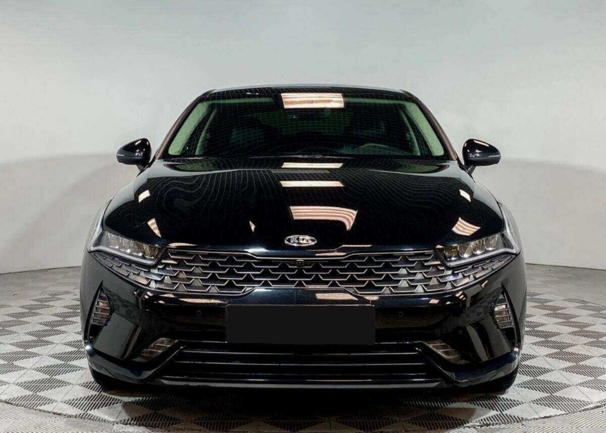 Купить Kia K5 с пробегом. Фото: #1