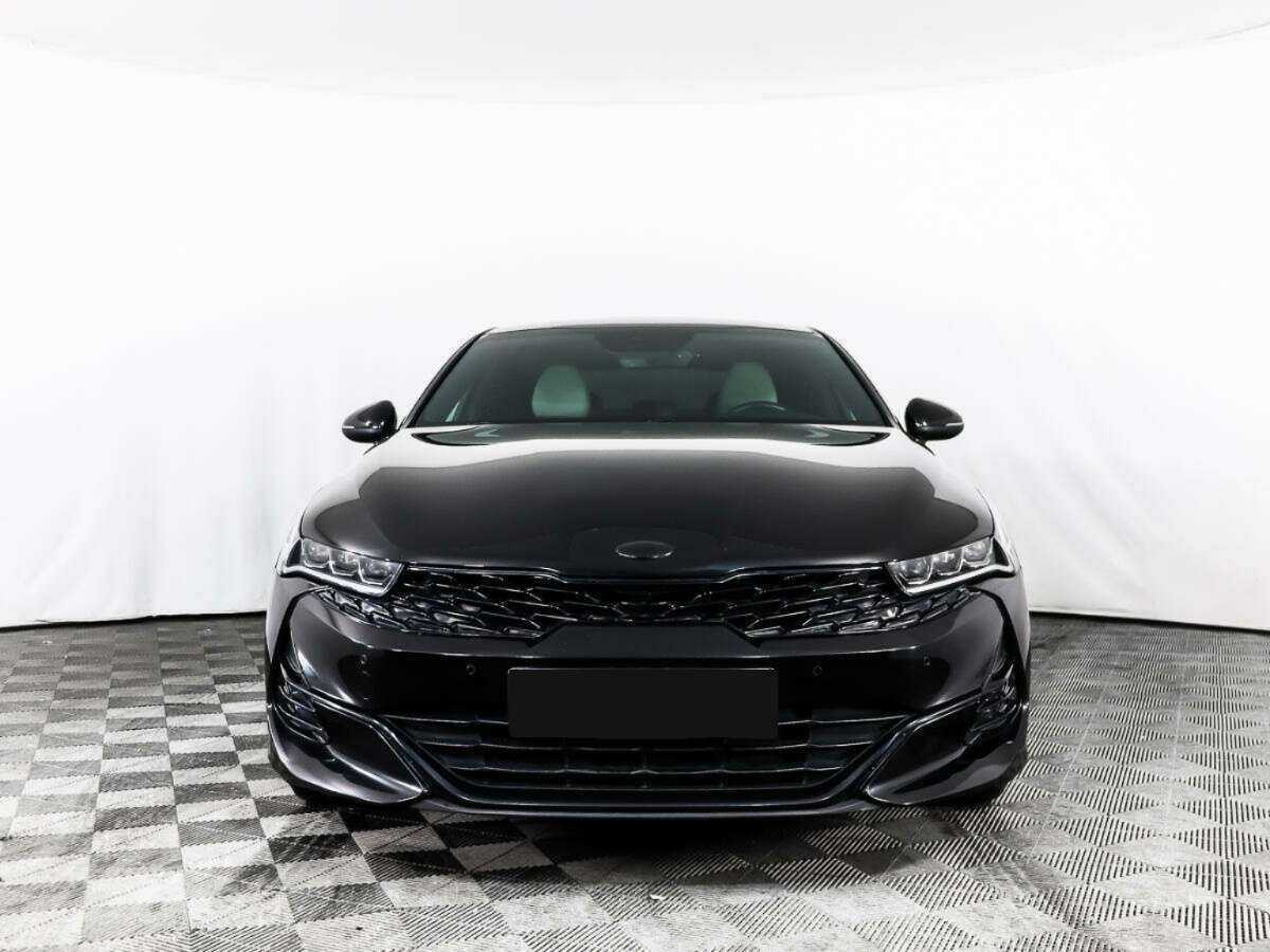 Купить Kia K5 с пробегом. Фото: #1