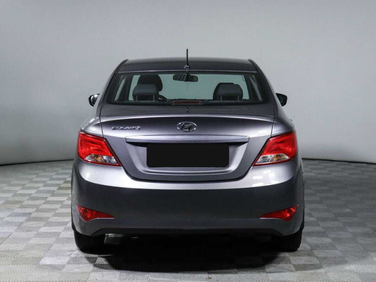 Купить Hyundai Solaris с пробегом. Фото: #5