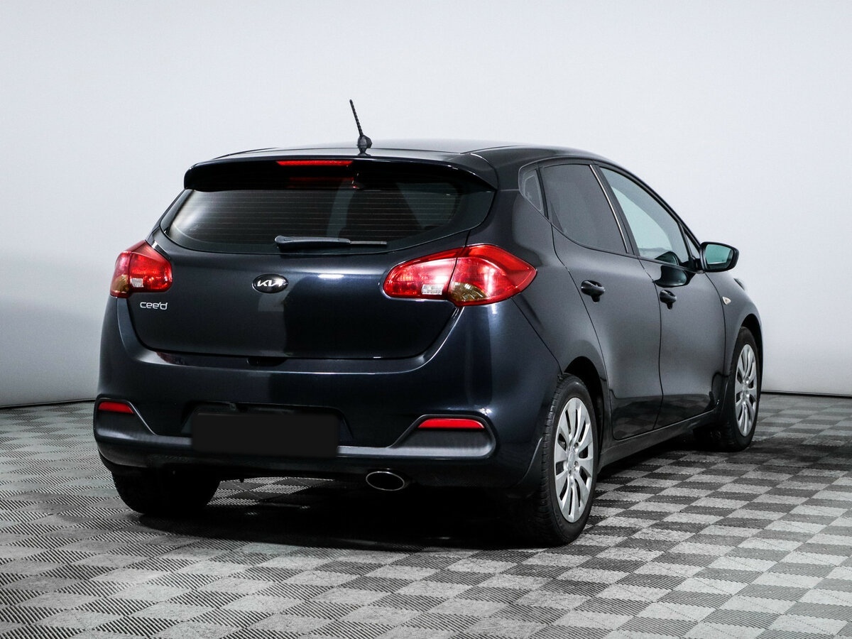 Купить Kia Ceed с пробегом. Фото: #3