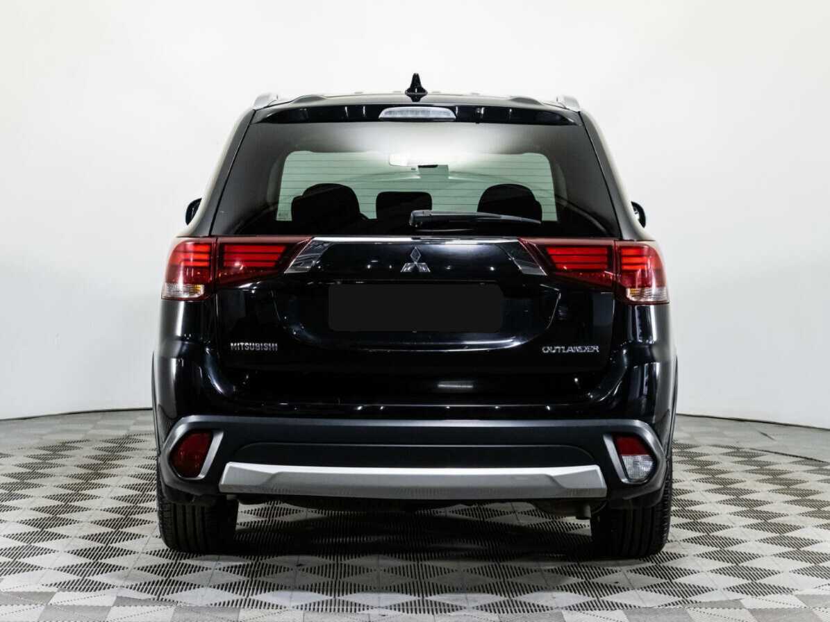 Купить Mitsubishi Outlander с пробегом. Фото: #5