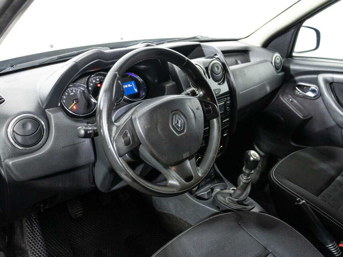 Купить Renault Duster с пробегом. Фото: #10