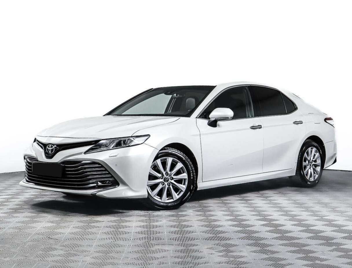Купить Toyota Camry с пробегом. Посмотреть фото