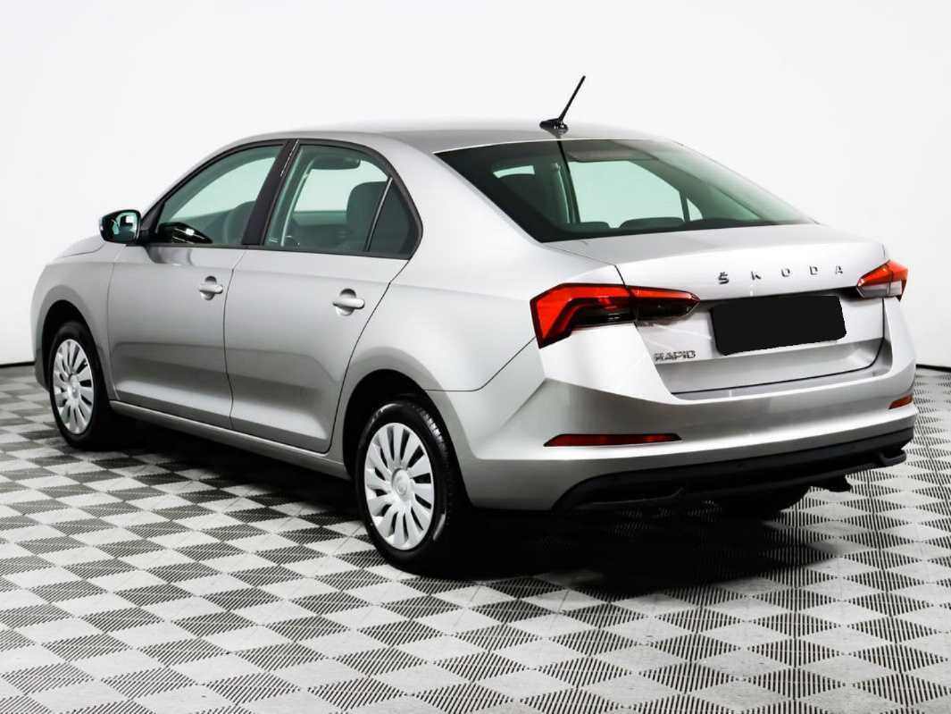 Купить Skoda Rapid с пробегом. Фото: #6