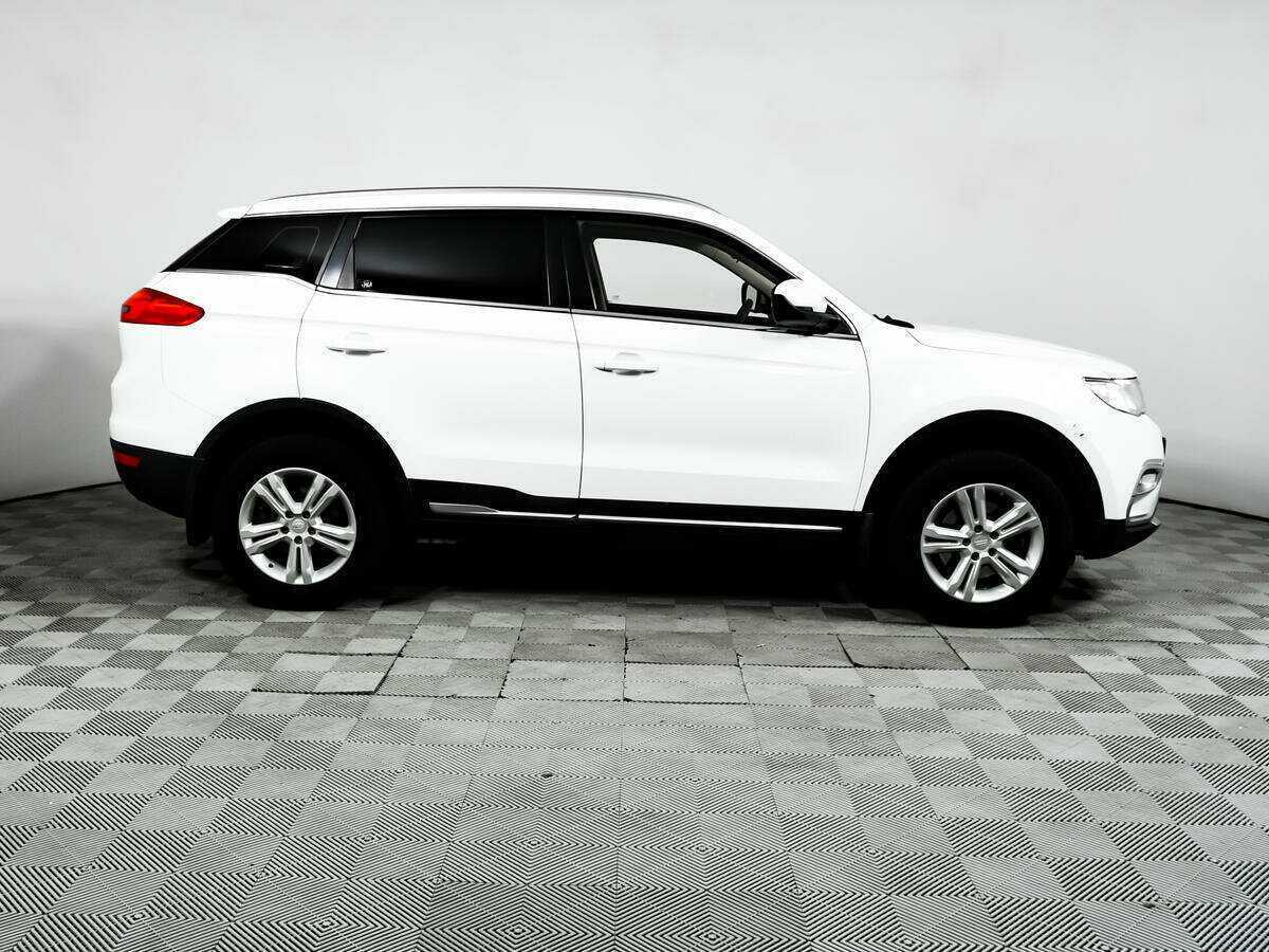 Купить Geely Atlas с пробегом. Фото: #3
