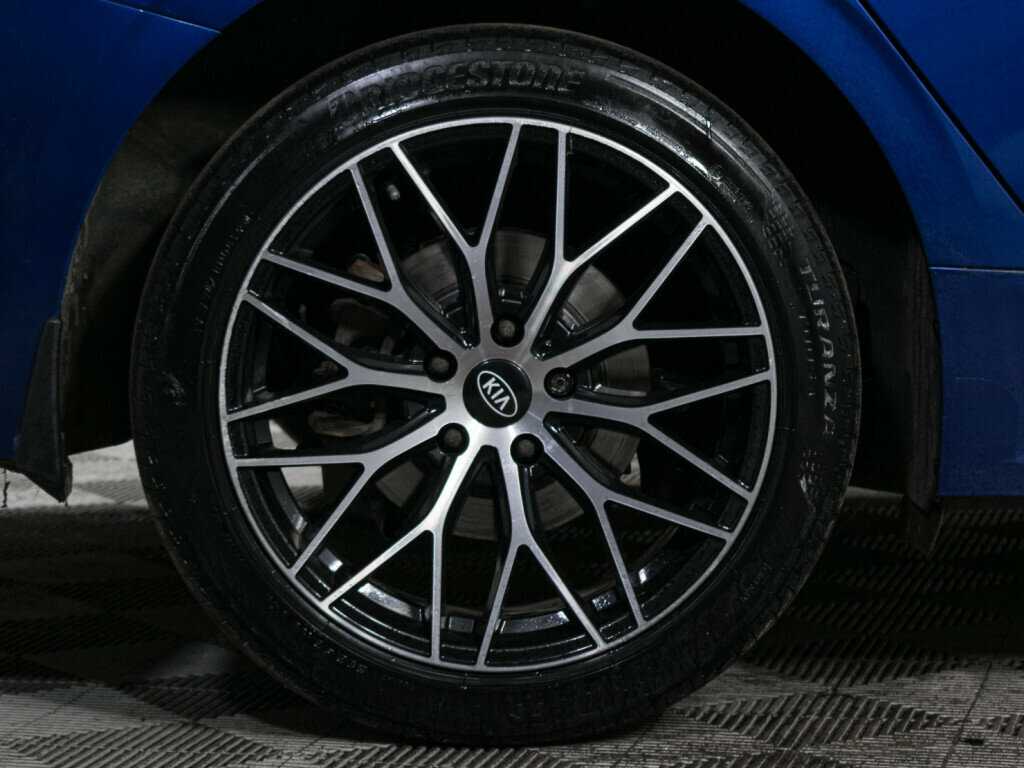 Купить Kia K5 с пробегом. Фото: #14