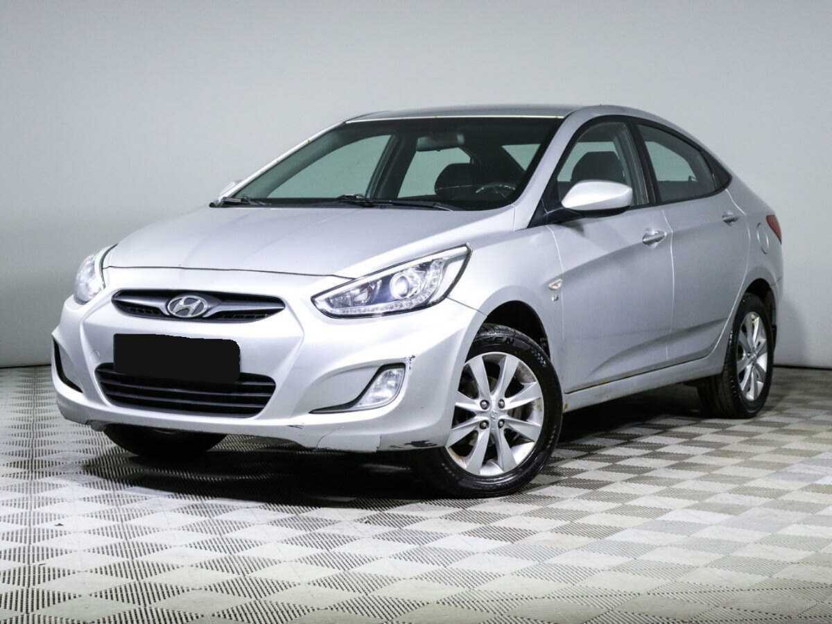 Купить Hyundai Solaris с пробегом. Посмотреть фото