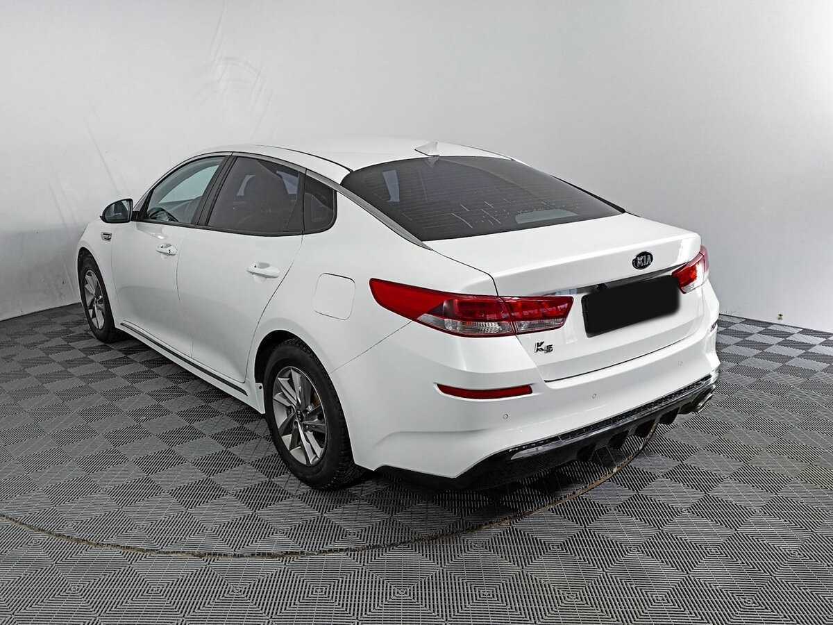 Купить Kia K5 с пробегом. Фото: #6
