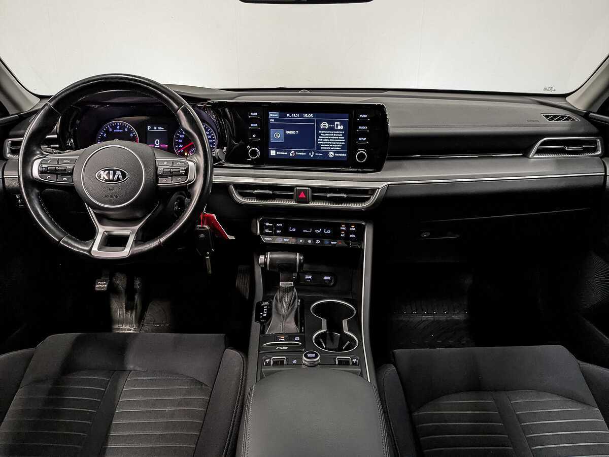 Купить Kia K5 с пробегом. Фото: #12