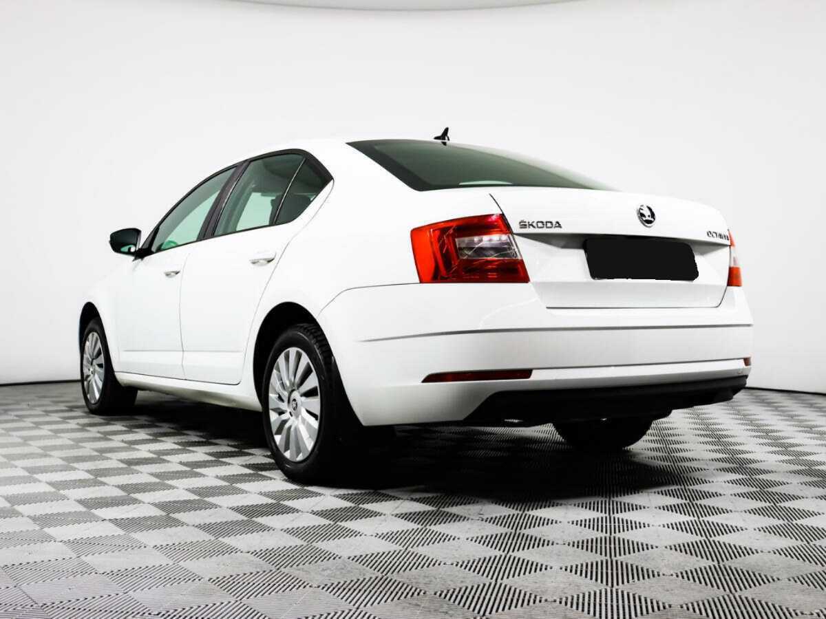 Купить Skoda Octavia с пробегом. Фото: #6