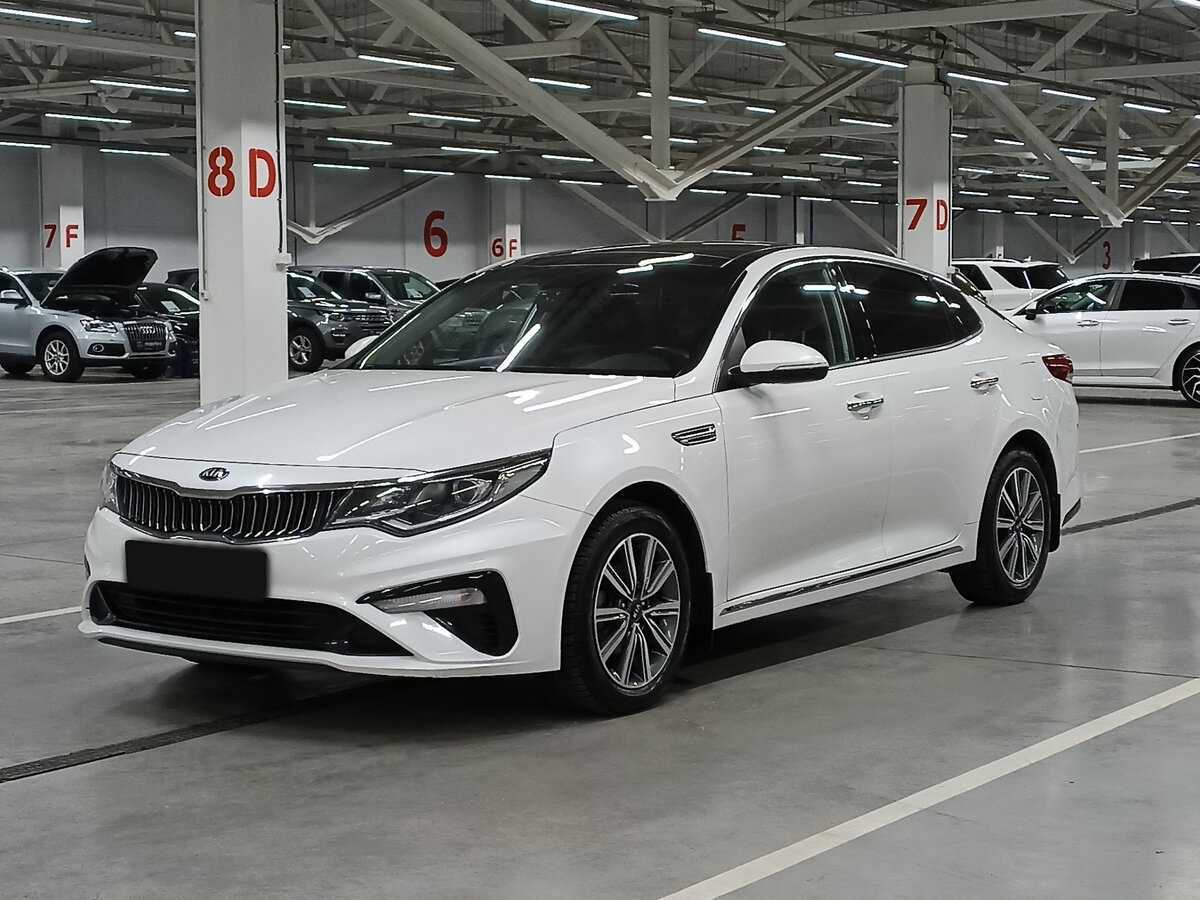 Купить Kia K5 с пробегом. Посмотреть фото