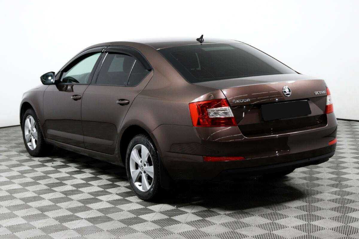 Купить Skoda Octavia с пробегом. Фото: #6