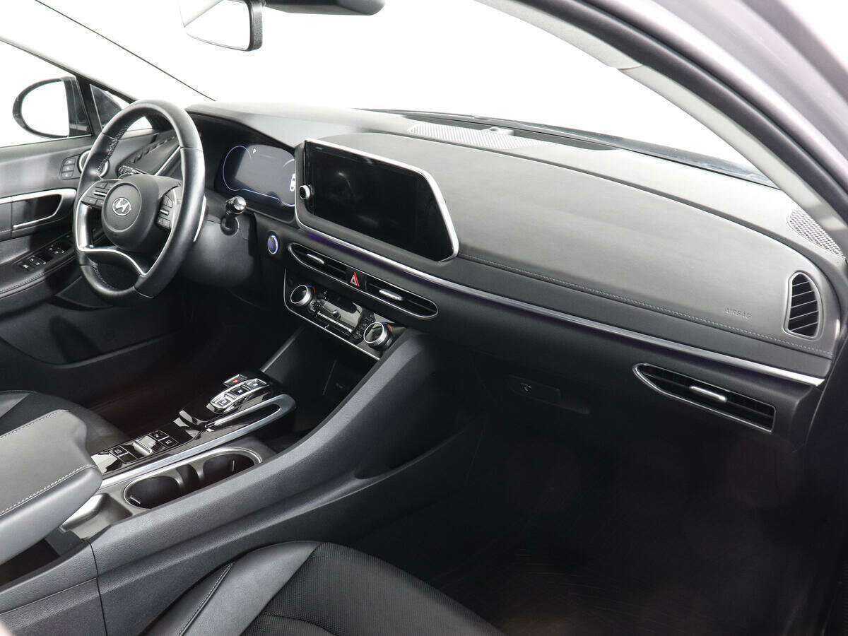 Купить Hyundai Sonata с пробегом. Фото: #9