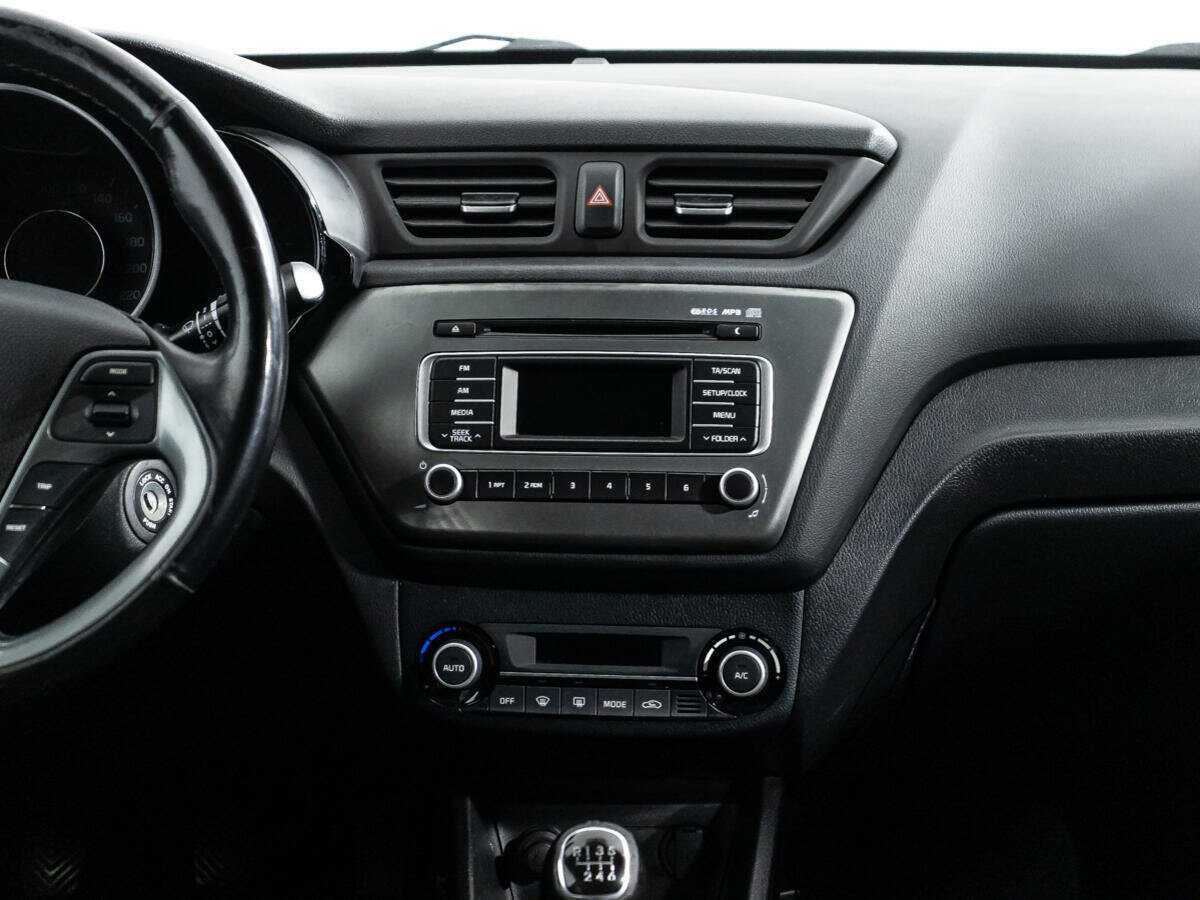 Купить Kia Rio с пробегом. Фото: #13