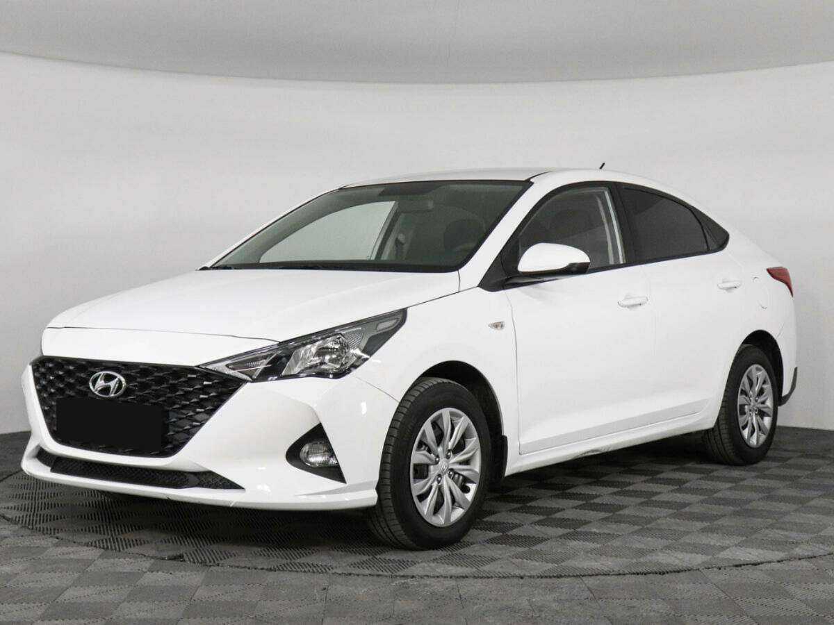 Купить Hyundai Solaris с пробегом. Посмотреть фото