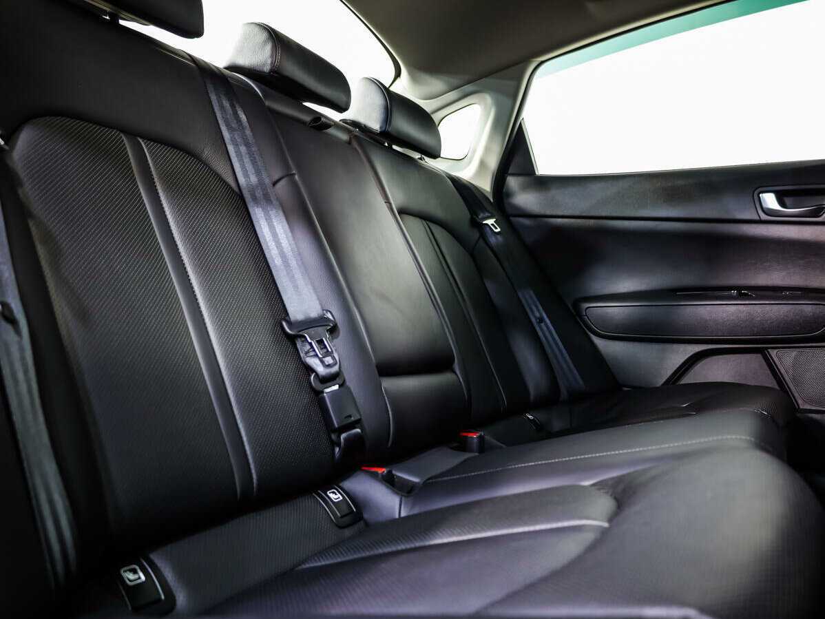Купить Kia Optima с пробегом. Фото: #11