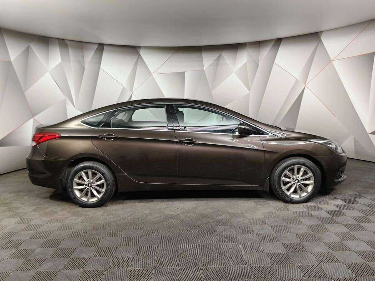 Купить Hyundai i40 с пробегом. Фото: #5