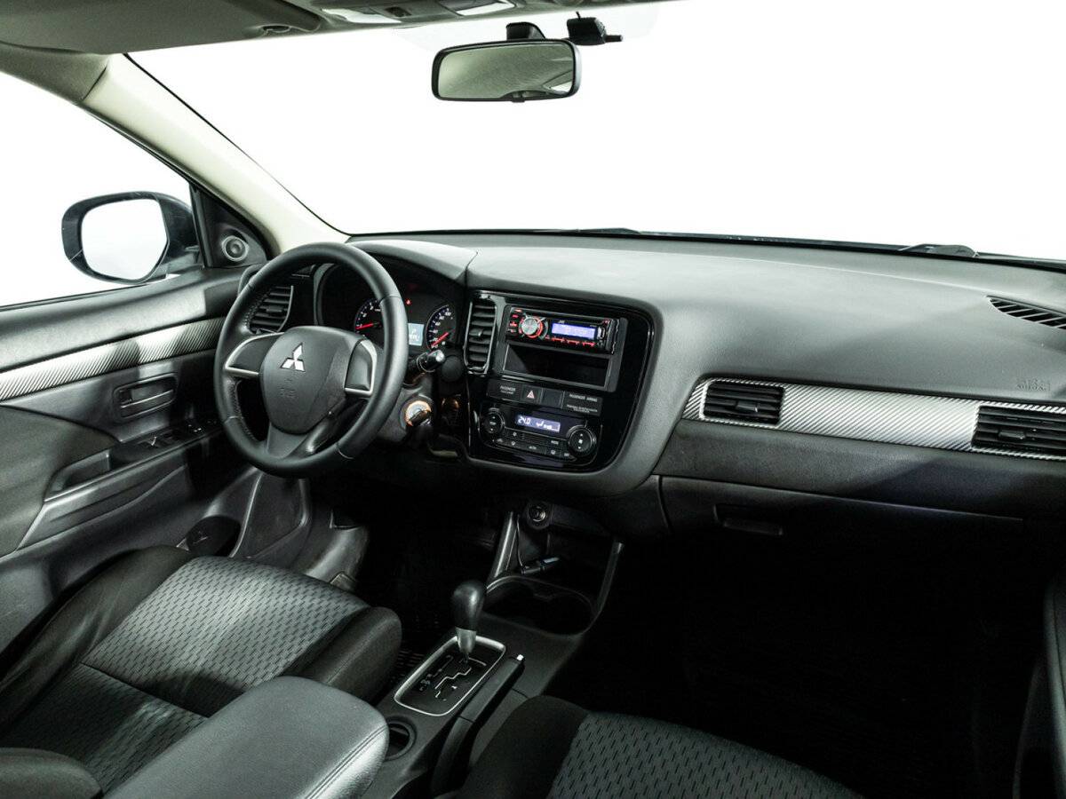 Купить Mitsubishi Outlander с пробегом. Фото: #6