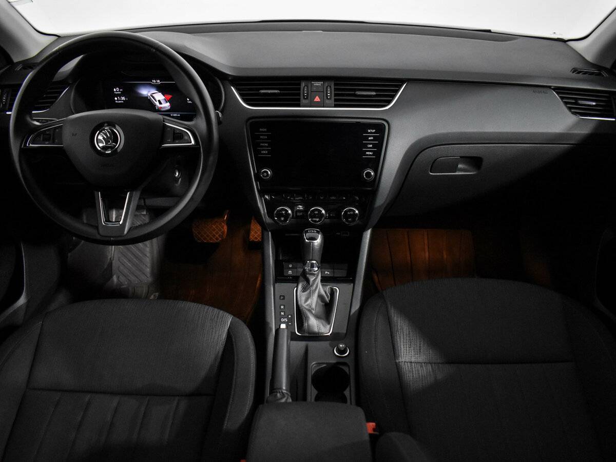 Купить Skoda Octavia с пробегом. Фото: #12