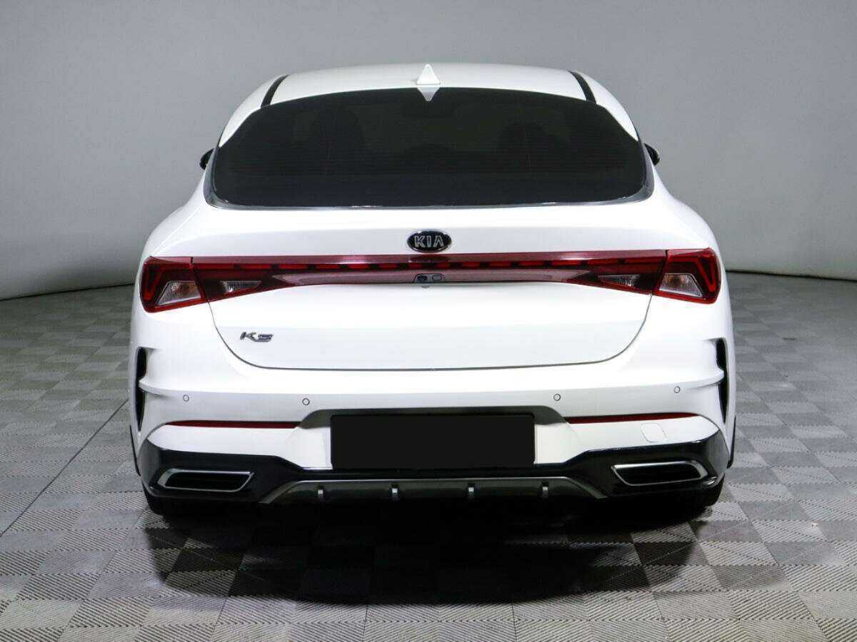 Купить Kia K5 с пробегом. Фото: #4