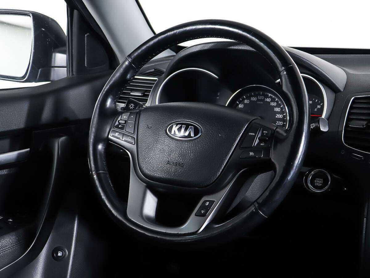 Купить Kia Sorento с пробегом. Фото: #15