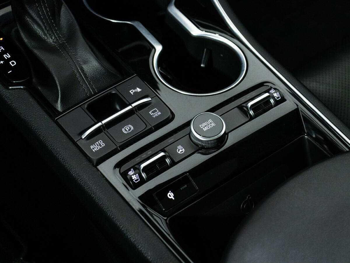 Купить Kia K5 с пробегом. Фото: #20