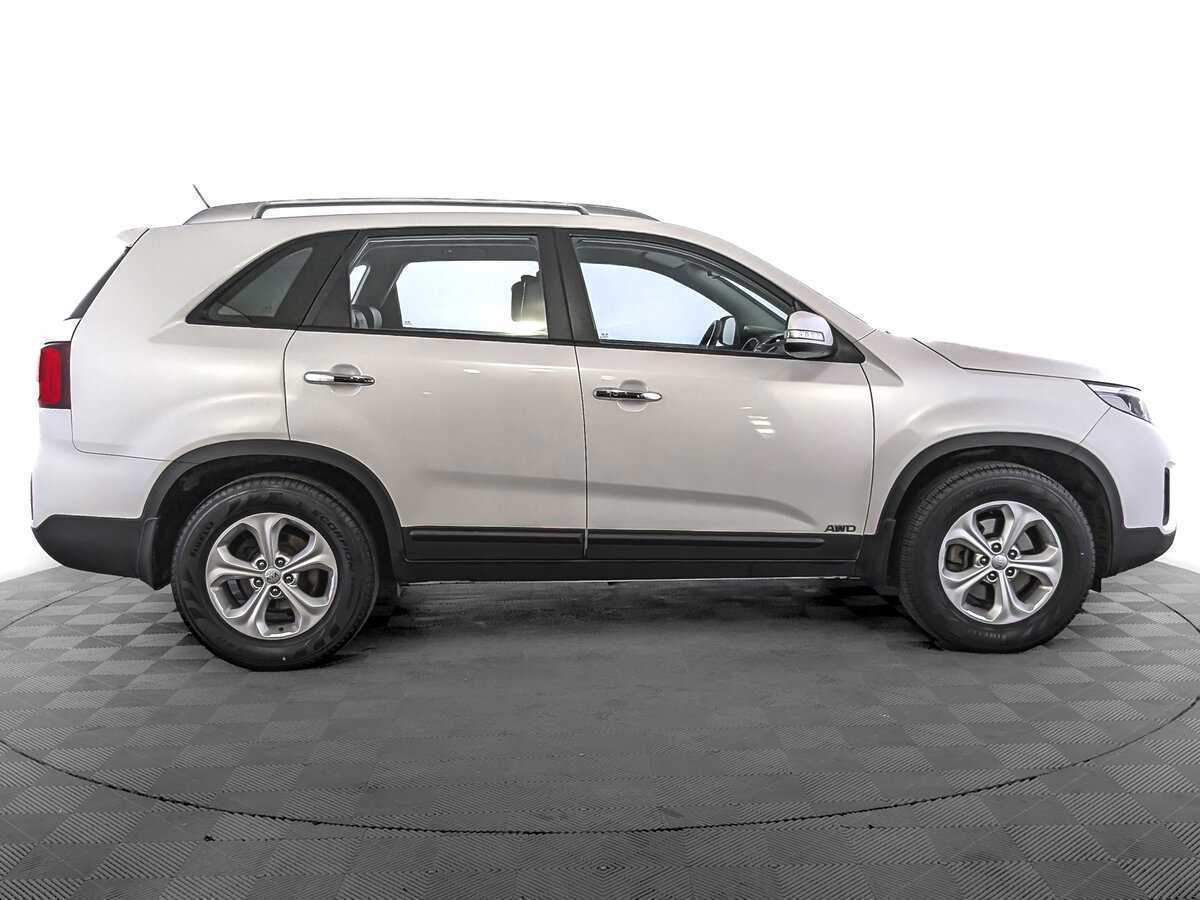 Купить Kia Sorento с пробегом. Фото: #3