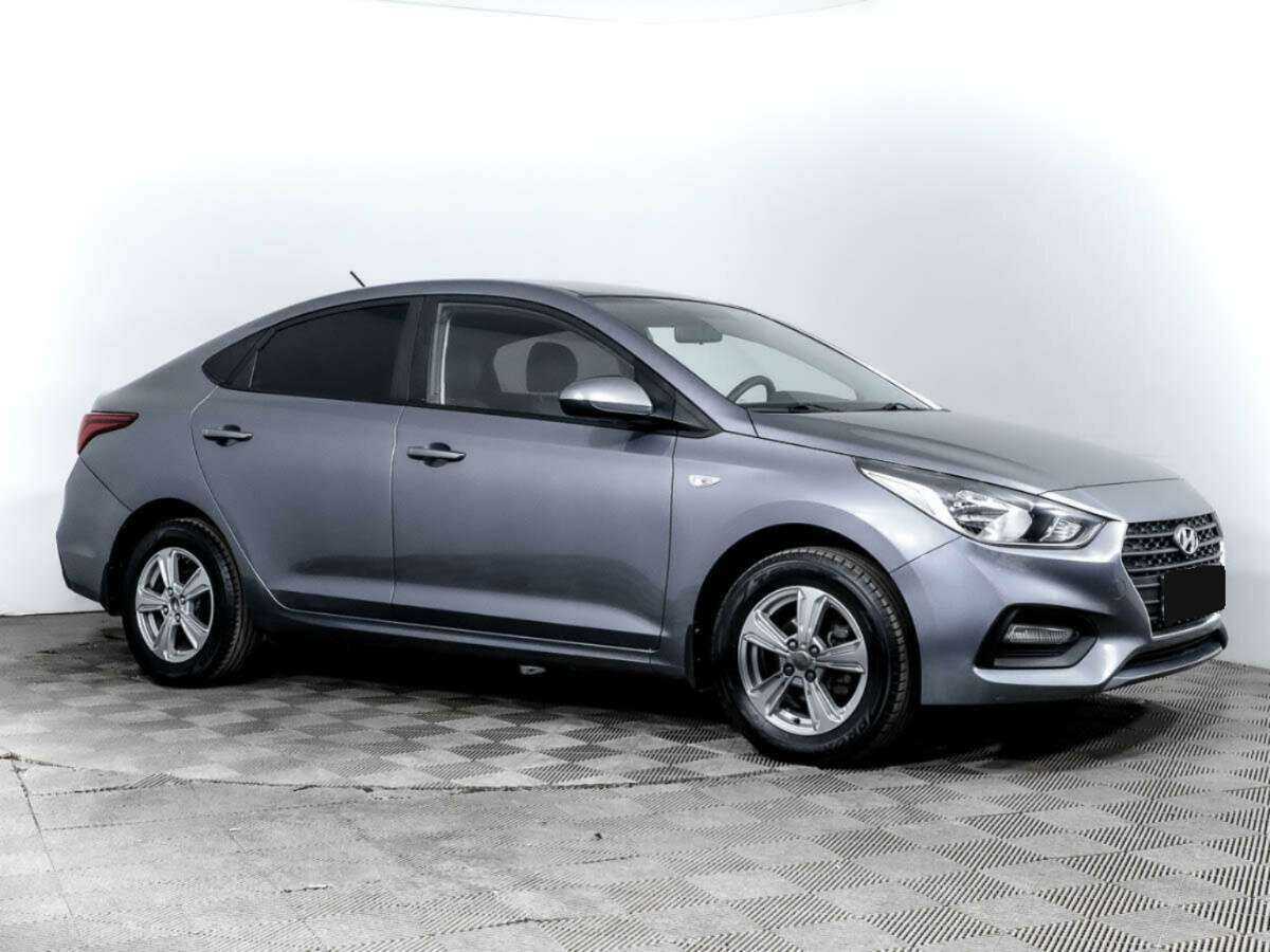 Купить Hyundai Solaris с пробегом. Фото: #2